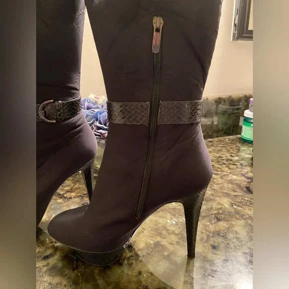 Sergio Rossi Nylon Water Resistant Boots EUC - Picture 4 of 8